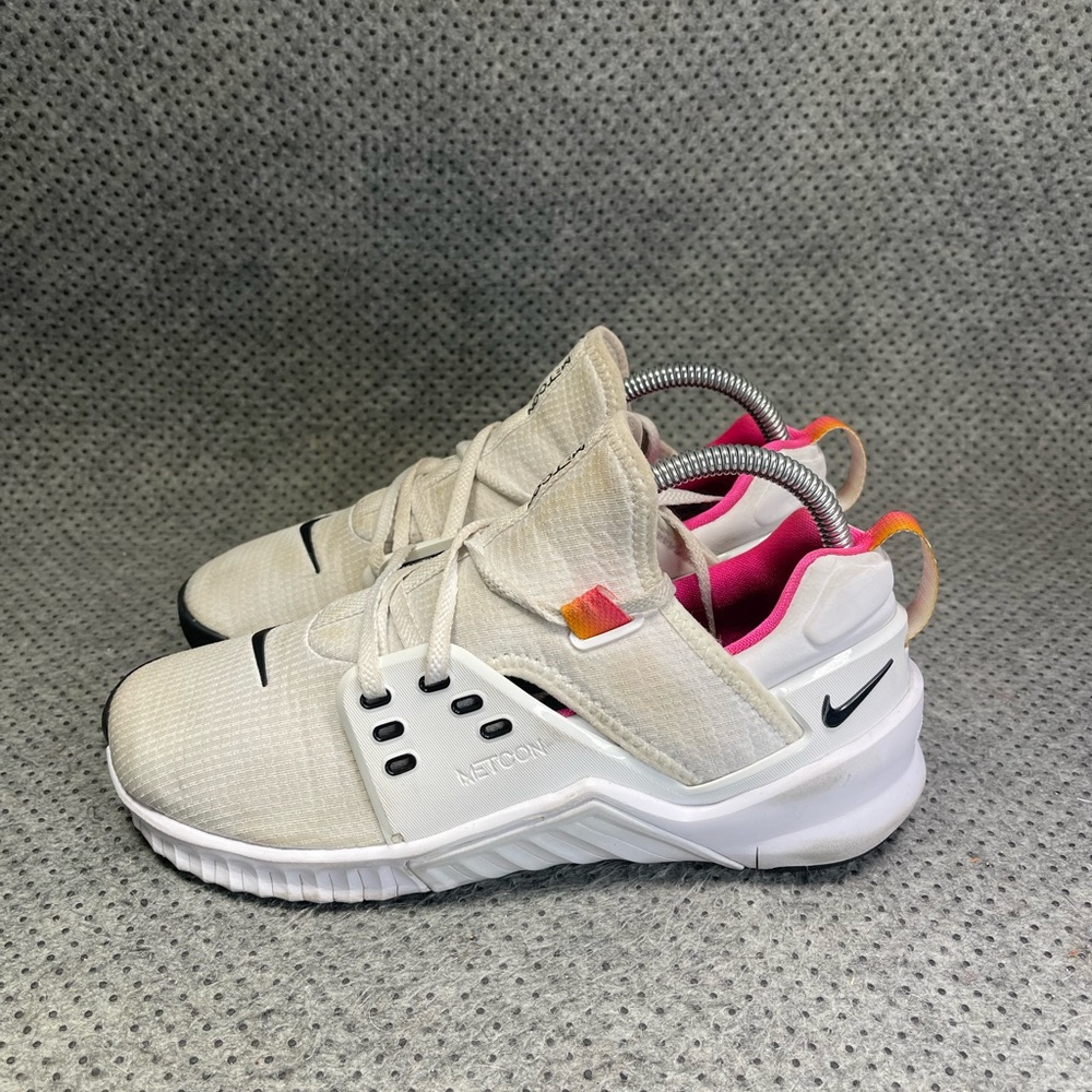 Nike Metcon 2 Free White Metallic Gold Shoes Size 8 Women’s